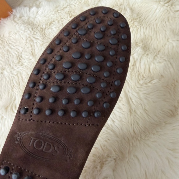 Tod’s Gommino Loafers in Suede brown brand new size 35 - Picture 14 of 16